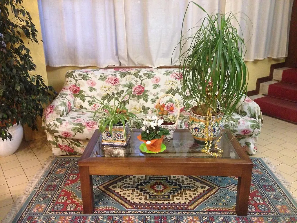 Albergo Ristorante Il Cacciatore San Marcello Pistoiese 3*,