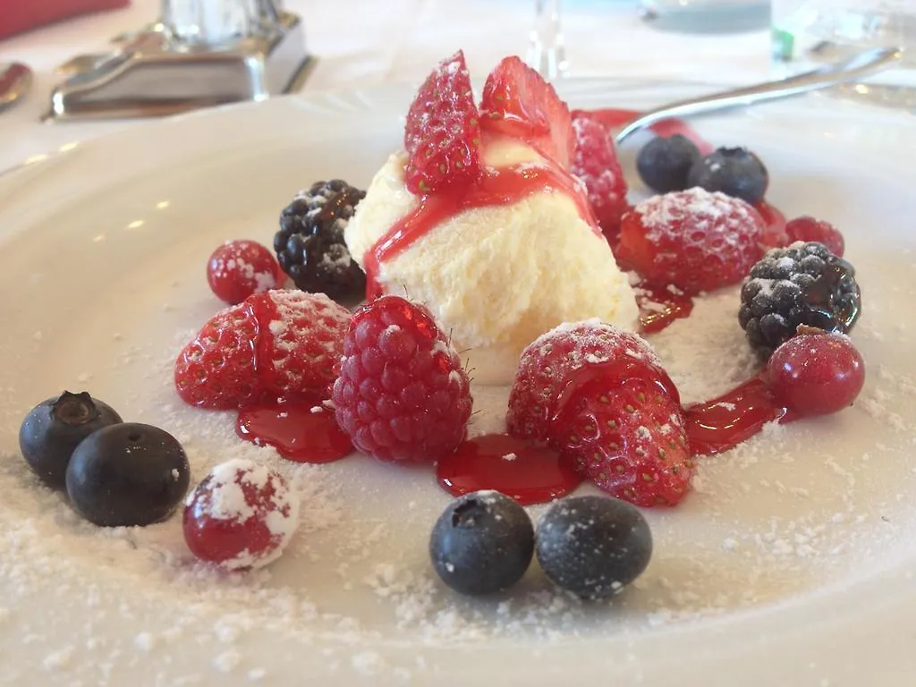 Albergo Ristorante Il Cacciatore San Marcello Pistoiese 3*,