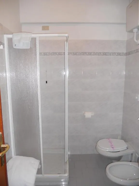 Albergo Ristorante Il Cacciatore San Marcello Pistoiese 3*,  Italy